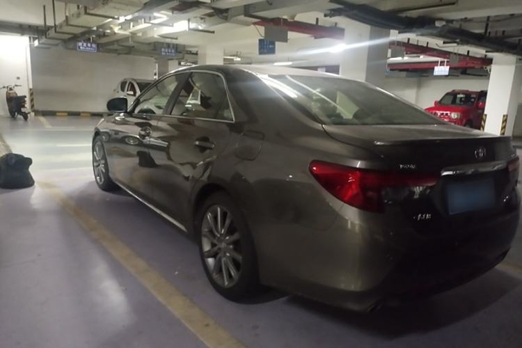 Used Toyota Reiz 2010 2.5V Fengdu Elite Edition Exterior 8