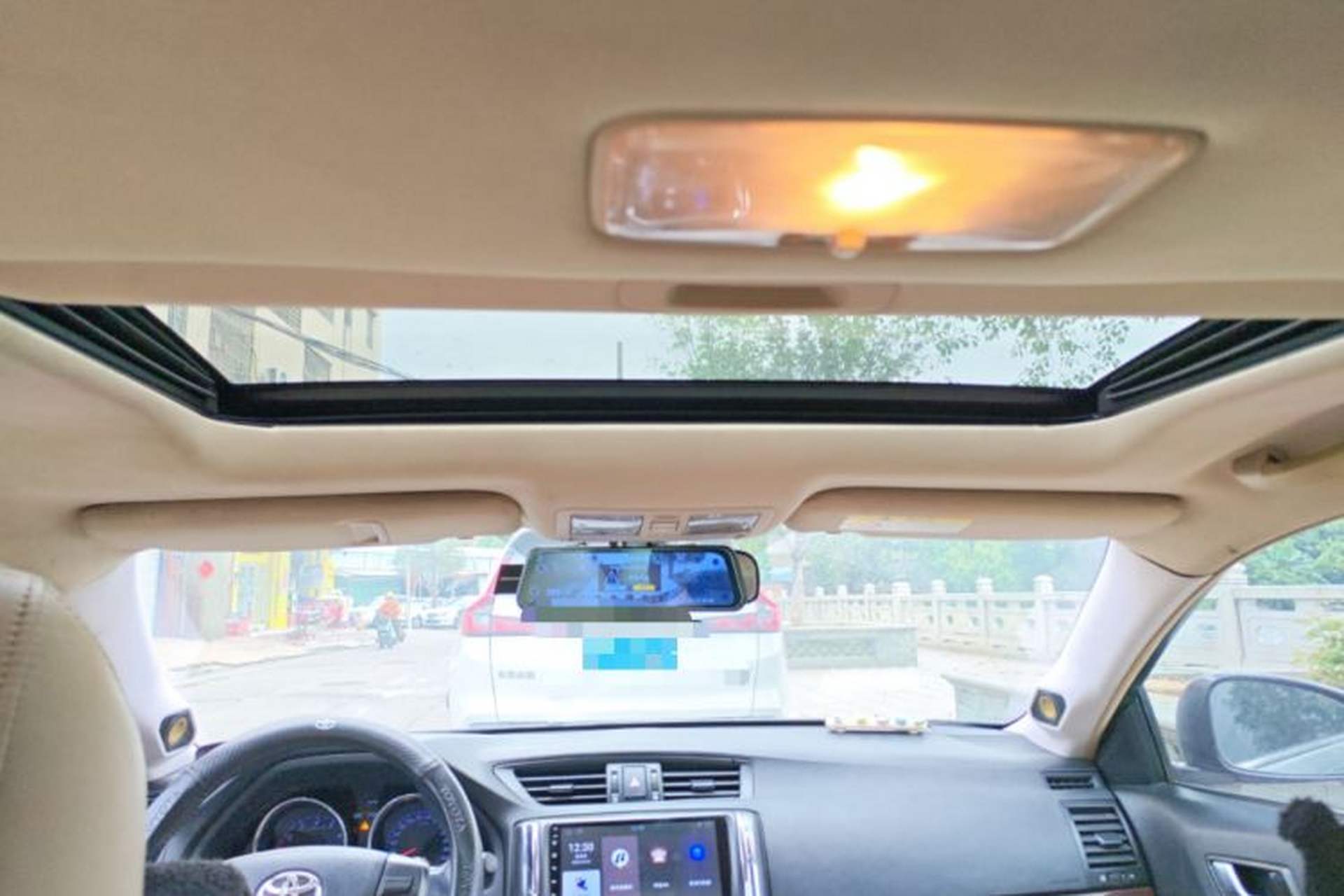 Used Toyota Reiz 2010 2.5S Fashion Elite Edition Headliner