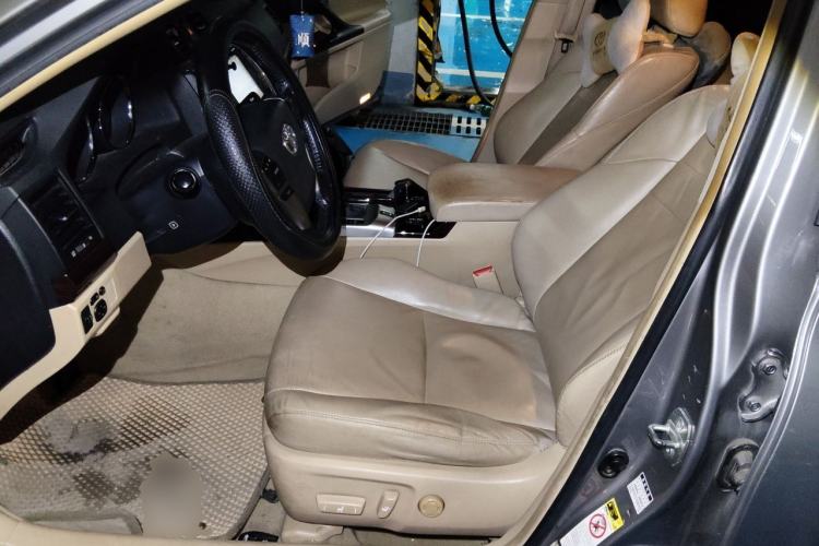 Used Toyota Reiz 2010 2.5V Fashion Elite Edition Left Front Seat
