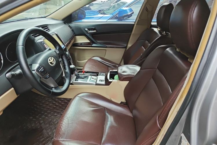 Used Toyota Reiz 2010 2.5V Fengdu Elite Edition Left Front Seat