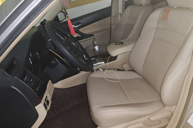 Used Toyota Reiz 2010 2.5S Fashion Elite Edition Left Front Seat