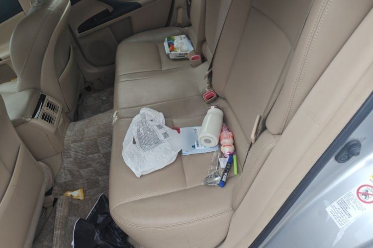 Used Toyota Reiz 2010 2.5S Fengdu Jinghua Edition Left Rear Seat