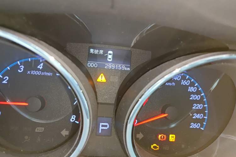 Used Toyota Reiz 2010 2.5V Fengdu Elite Edition Odometer Close Up
