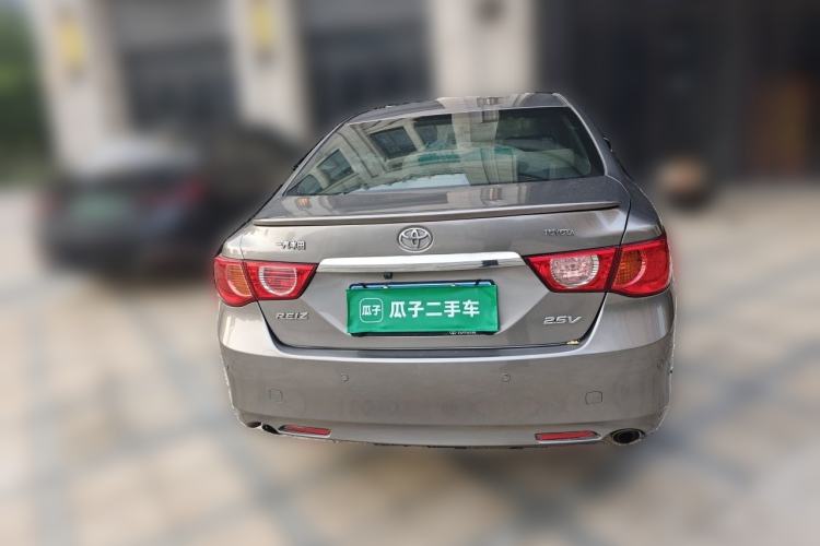 Used Toyota Reiz 2010 2.5V Fashion Luxury Navigation Edition Rear