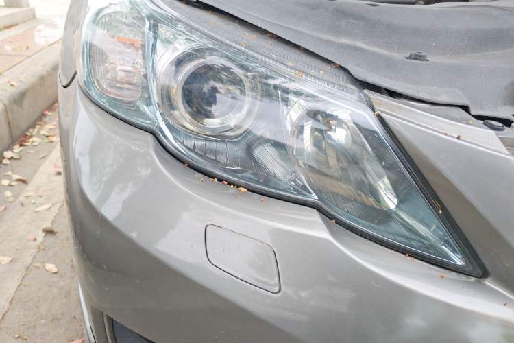 Used Toyota Reiz 2010 2.5S Fashion Elite Edition Right Front Headlight