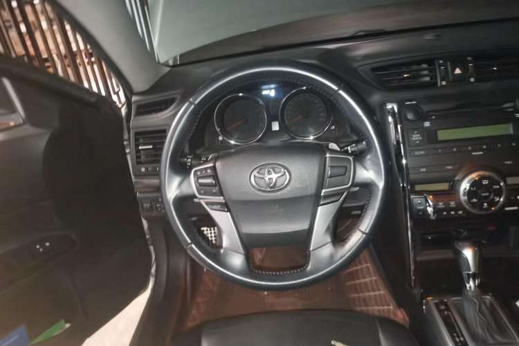 Used Toyota Reiz 2010 2.5S Fashion Elite Edition Steering Wheel