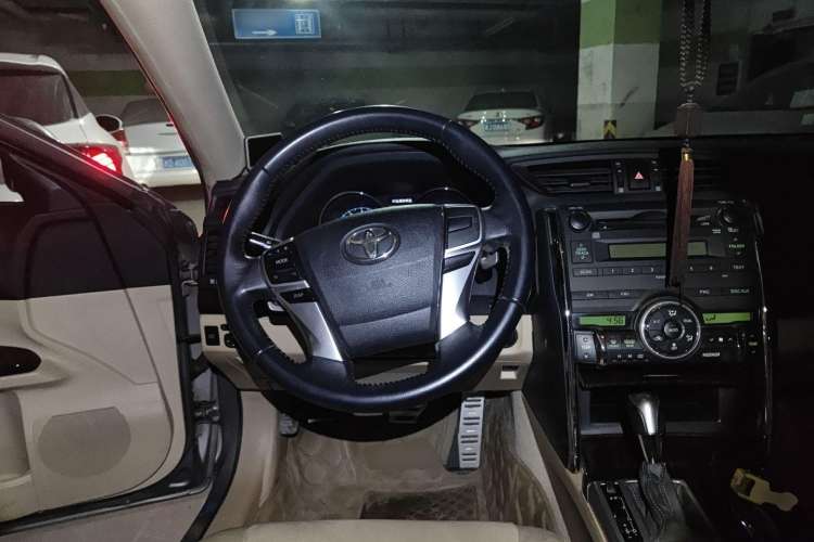 Used Toyota Reiz 2010 2.5V Fashion Elite Edition Steering Wheel