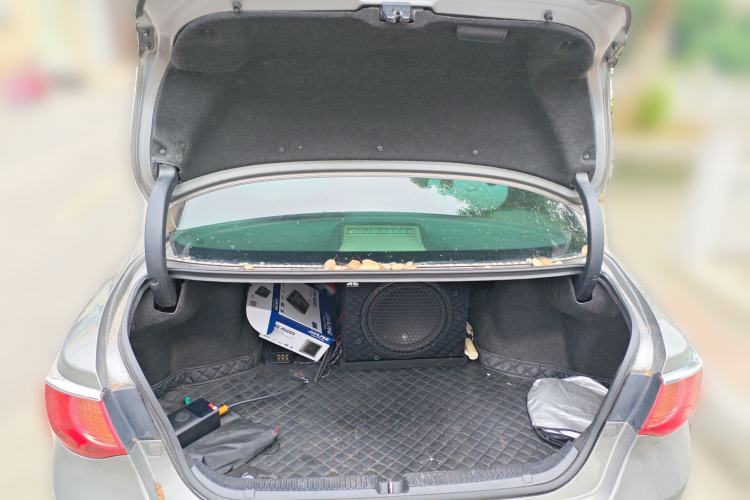 Used Toyota Reiz 2010 2.5S Fashion Elite Edition Trunk
