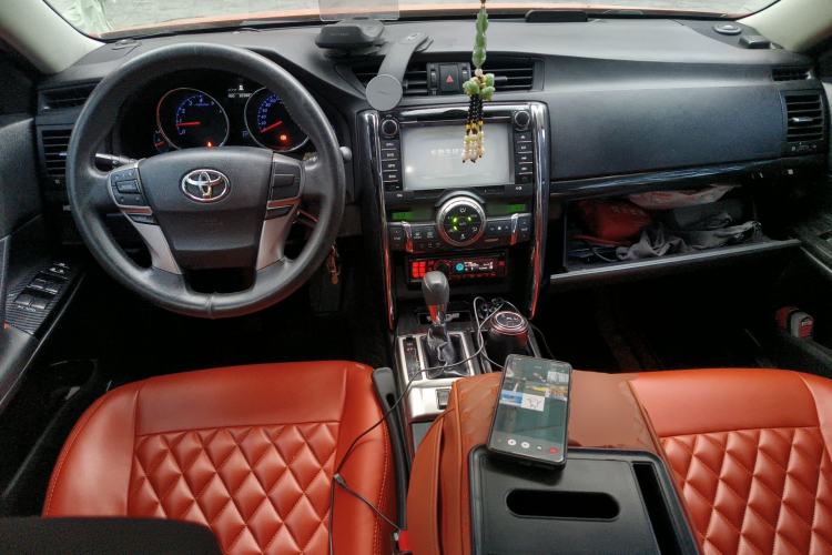 Used Toyota Reiz 2010 2.5S Fengdu Jinghua Edition Center Console