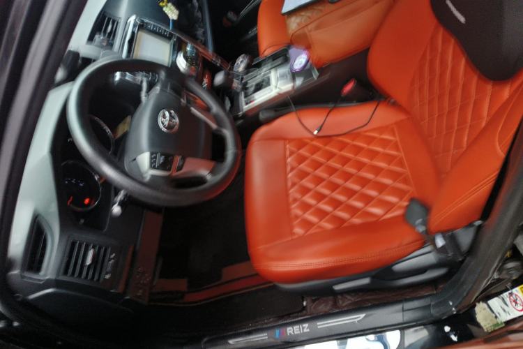 Used Toyota Reiz 2010 2.5S Fengdu Jinghua Edition Left Front Seat