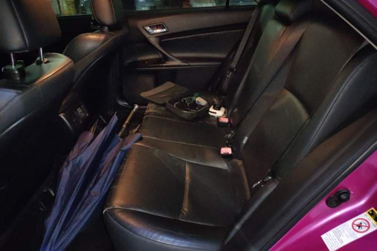 Used Toyota Reiz 2010 2.5V Fengdu Elite Edition Left Rear Seat