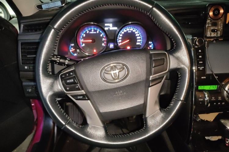 Used Toyota Reiz 2010 2.5V Fengdu Elite Edition Steering Wheel