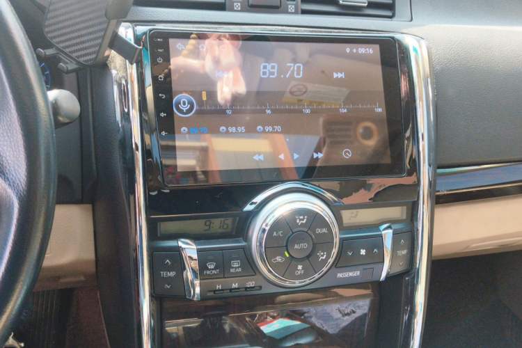 Used Toyota Reiz 2010 2.5V Fengdu Elite Edition Audio And AC Panel