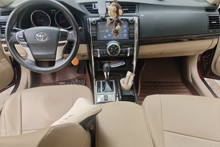 Used Toyota Reiz 2010 2.5S Fengdu Jinghua Edition Center Console