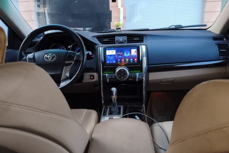 Used Toyota Reiz 2010 2.5V Fengdu Elite Edition Center Console