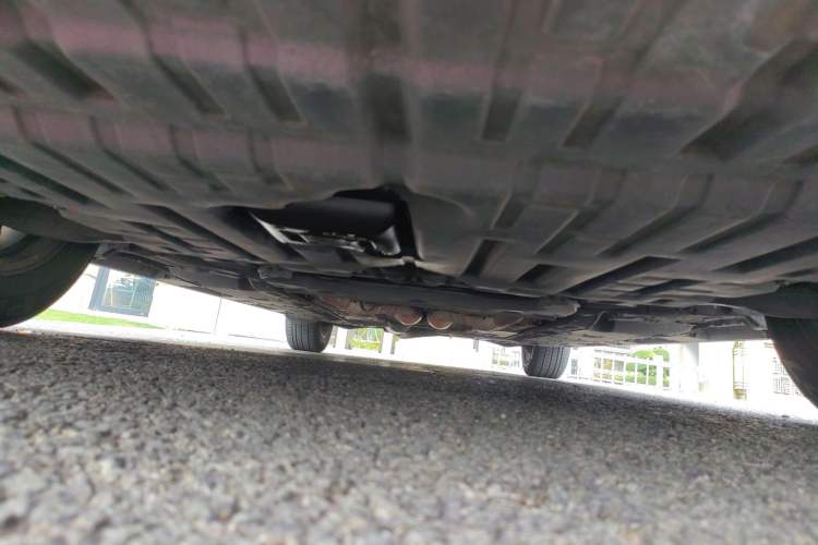 Used Toyota Reiz 2010 2.5V Fengdu Elite Edition Chassis Front