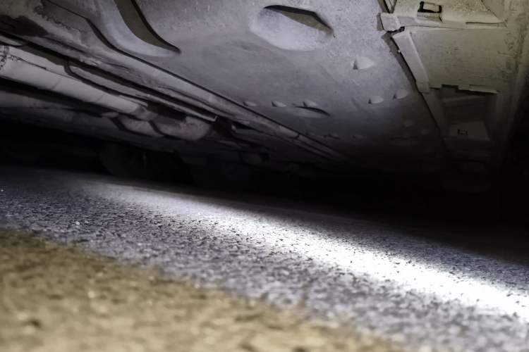 Used Toyota Reiz 2010 2.5V Fengdu Elite Edition Chassis Front Left