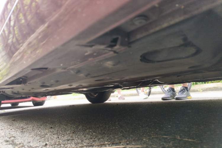 Used Toyota Reiz 2010 2.5V Fengdu Elite Edition Chassis Front Right