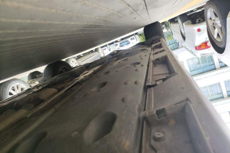 Used Toyota Reiz 2010 2.5S Fengdu Jinghua Edition Chassis Front Right