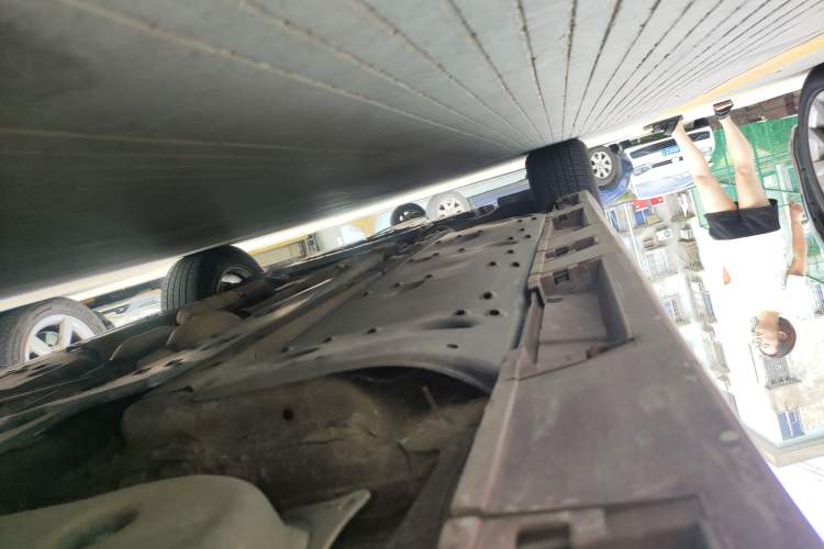 Used Toyota Reiz 2010 2.5S Fengdu Jinghua Edition Chassis Rear Left