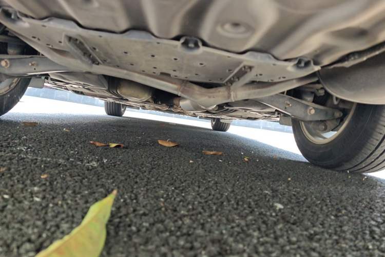 Used Toyota Reiz 2010 2.5V Fengdu Elite Edition Chassis Rear