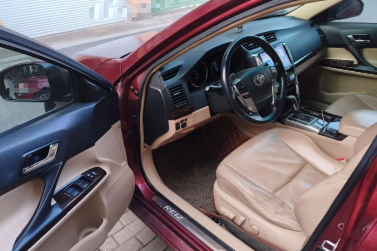 Used Toyota Reiz 2010 2.5V Fengdu Elite Edition Driver Seat