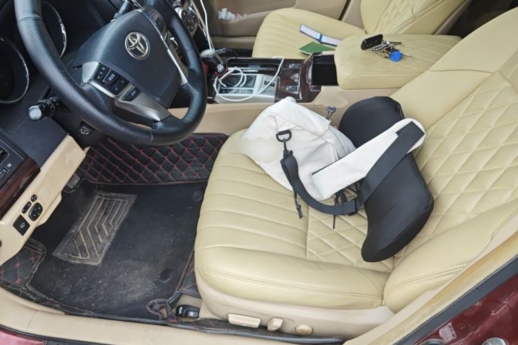 Used Toyota Reiz 2010 2.5V Fashion Elite Edition Driver Seat
