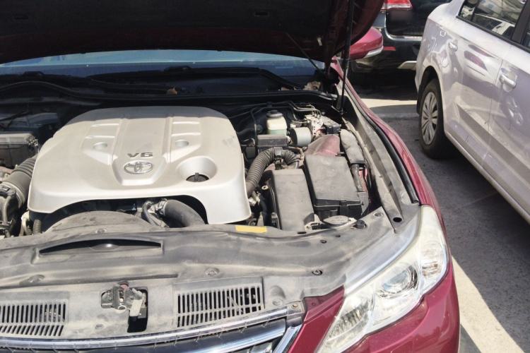 Used Toyota Reiz 2010 2.5V Fengdu Elite Edition Engine Bay Left