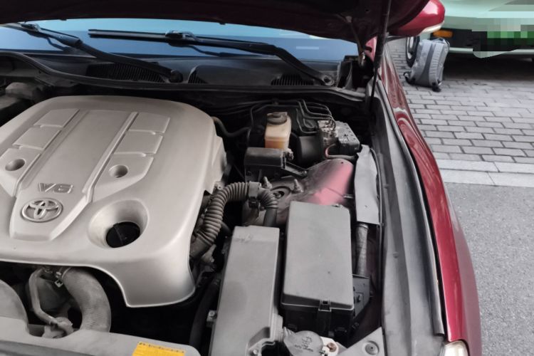 Used Toyota Reiz 2010 2.5V Fengdu Elite Edition Engine Bay Left