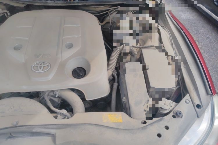Used Toyota Reiz 2010 2.5V Fashion Elite Edition Engine Bay Left