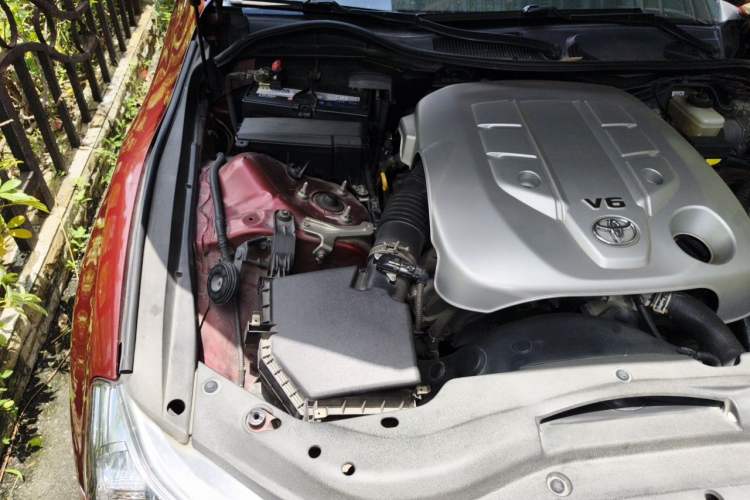 Used Toyota Reiz 2010 2.5V Fengdu Elite Edition Engine Bay Right
