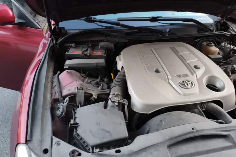 Used Toyota Reiz 2010 2.5V Fengdu Elite Edition Engine Bay Right