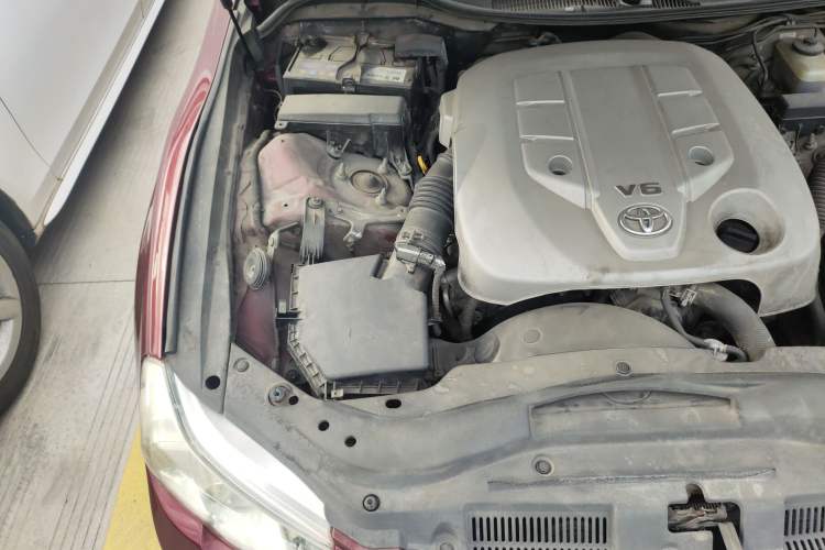 Used Toyota Reiz 2010 2.5S Fengdu Jinghua Edition Engine Bay Right