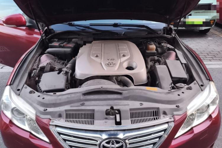 Used Toyota Reiz 2010 2.5V Fengdu Elite Edition Engine Bay