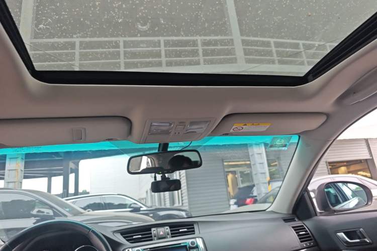 Used Toyota Reiz 2010 2.5V Fashion Luxury Navigation Edition Headliner