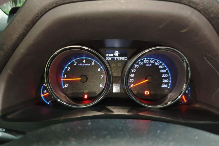 Used Toyota Reiz 2010 2.5S Fengdu Jinghua Edition Instrument Cluster