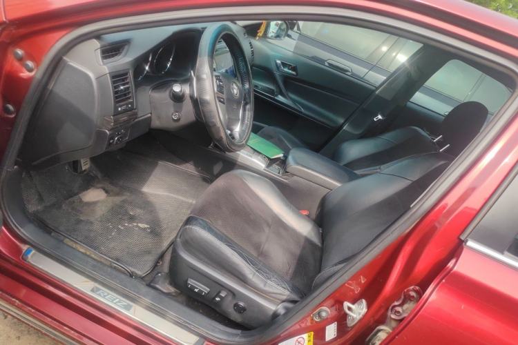 Used Toyota Reiz 2010 2.5V Fashion Elite Edition Left Front Seat