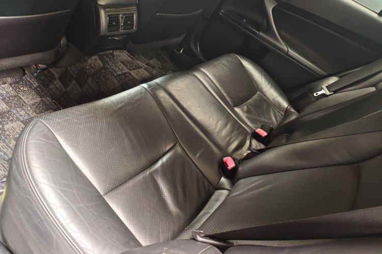 Used Toyota Reiz 2010 2.5S Fengdu Jinghua Edition Left Rear Seat