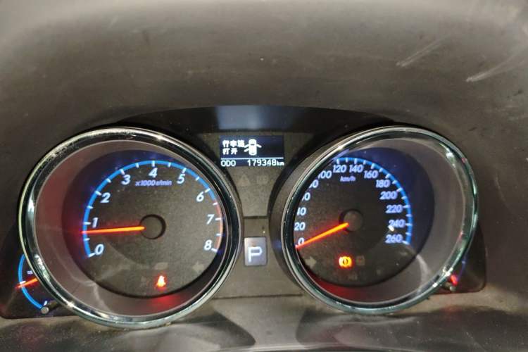 Used Toyota Reiz 2010 2.5S Fengdu Jinghua Edition Odometer Close Up
