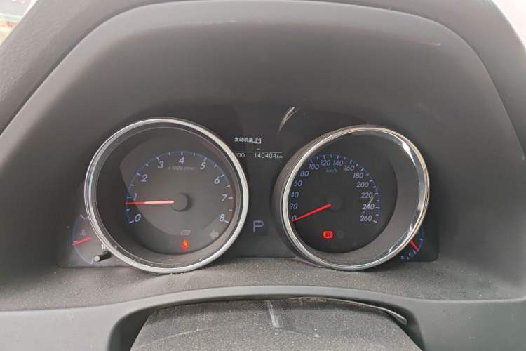 Used Toyota Reiz 2010 2.5V Fashion Elite Edition Odometer Close Up