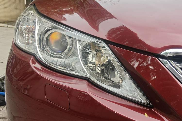 Used Toyota Reiz 2010 2.5S Fengdu Jinghua Edition Right Front Headlight