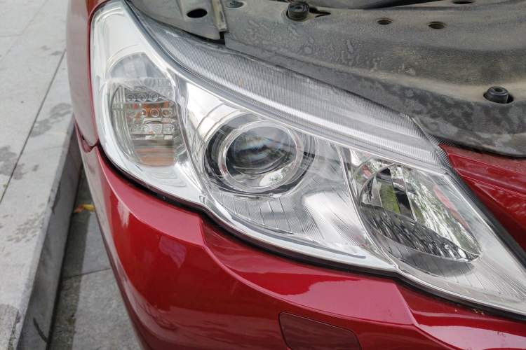 Used Toyota Reiz 2010 2.5V Fengdu Elite Edition Right Front Headlight