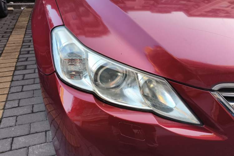 Used Toyota Reiz 2010 2.5V Fengdu Elite Edition Right Front Headlight