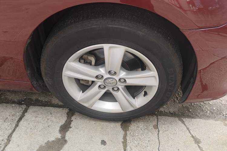 Used Toyota Reiz 2010 2.5S Fengdu Jinghua Edition Right Front Wheel Hub