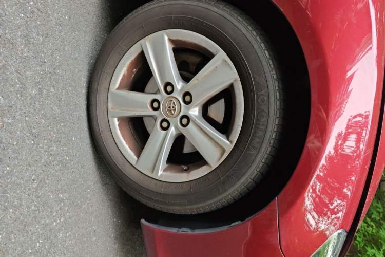 Used Toyota Reiz 2010 2.5S Fengdu Jinghua Edition Right Front Wheel Hub
