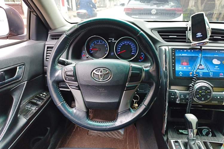 Used Toyota Reiz 2010 2.5V Fengdu Elite Edition Steering Wheel