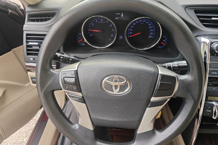 Used Toyota Reiz 2010 2.5S Fengdu Jinghua Edition Steering Wheel