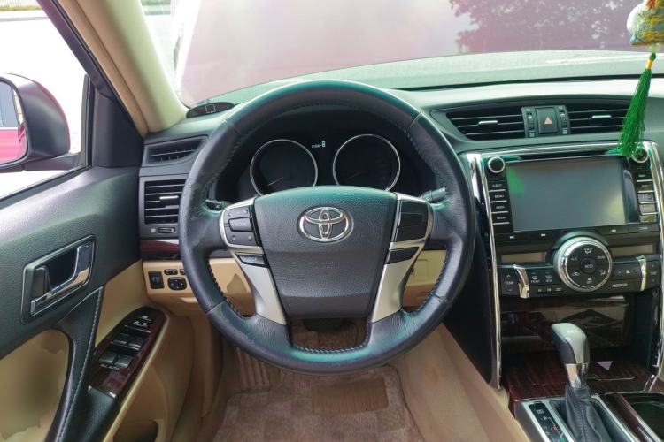 Used Toyota Reiz 2010 2.5V Fengdu Elite Edition Steering Wheel