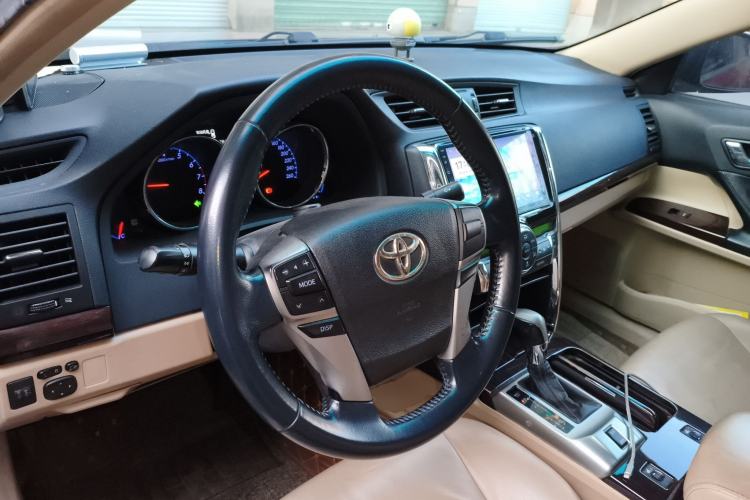 Used Toyota Reiz 2010 2.5V Fengdu Elite Edition Steering Wheel
