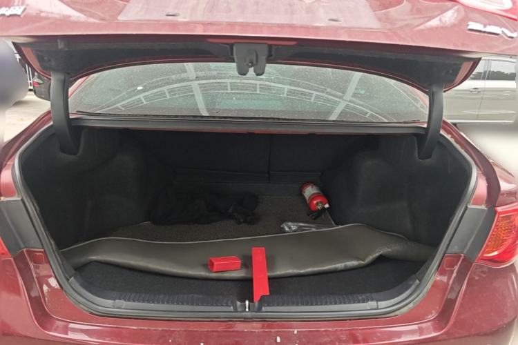 Used Toyota Reiz 2010 2.5V Fashion Luxury Navigation Edition Trunk